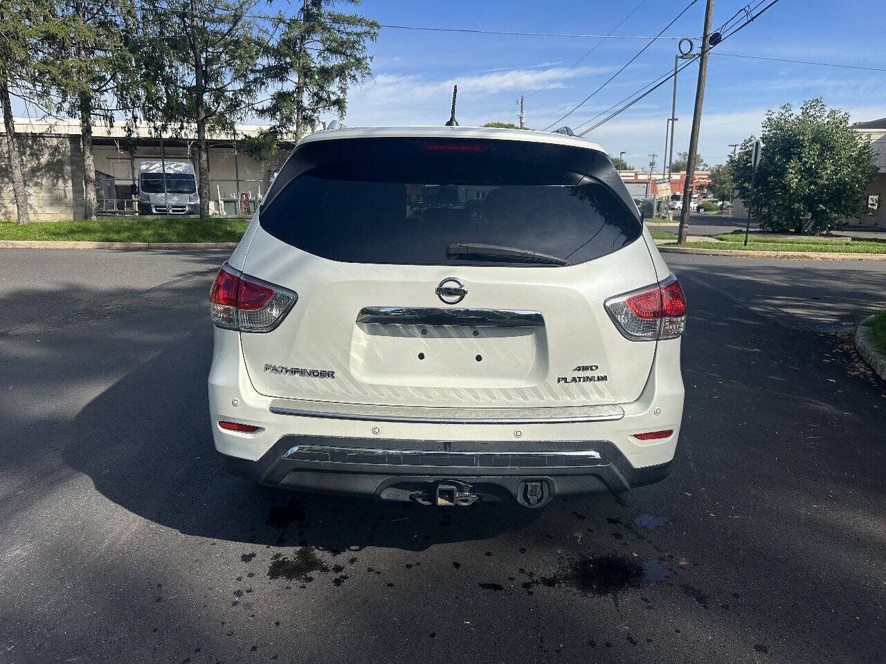 Used 2016 Nissan Pathfinder Platinum AWD/4WD image 7