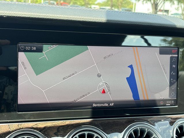 Used 2018 Mercedes-Benz E 400 4MATIC Cabriolet image 31