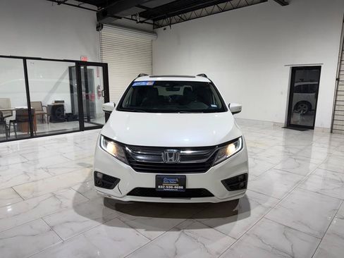 Used 2018 Honda Odyssey EX-L image 2