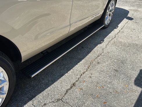 Used 2018 Ford Expedition Platinum AWD/4WD image 49