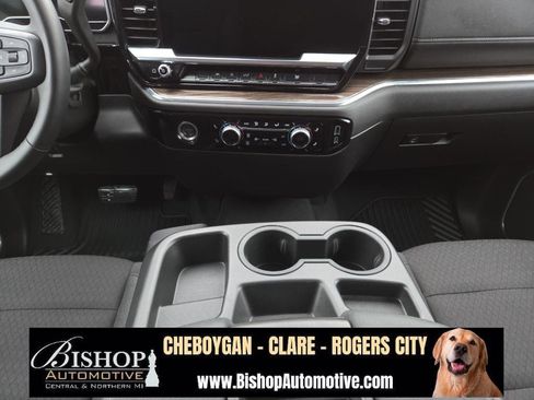 Used 2024 GMC Sierra 1500 Elevation image 36