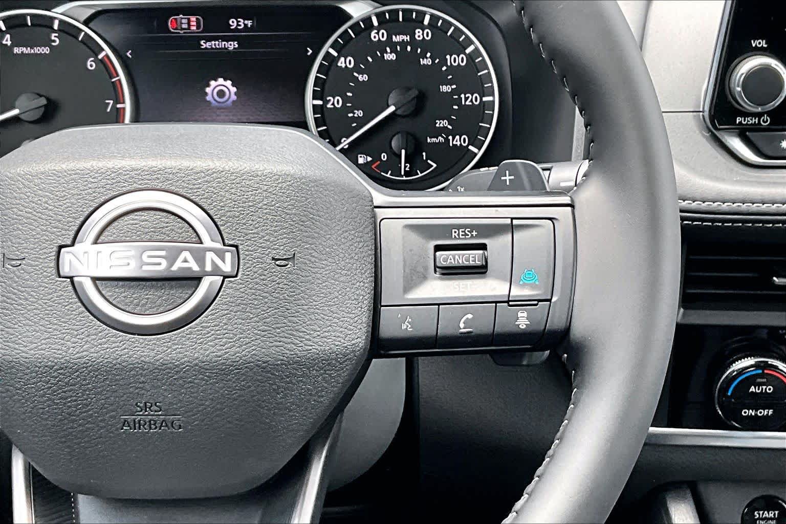 Certified 2026 Nissan Rogue SV FWD image 24