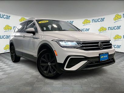 Used 2022 Volkswagen Tiguan SE