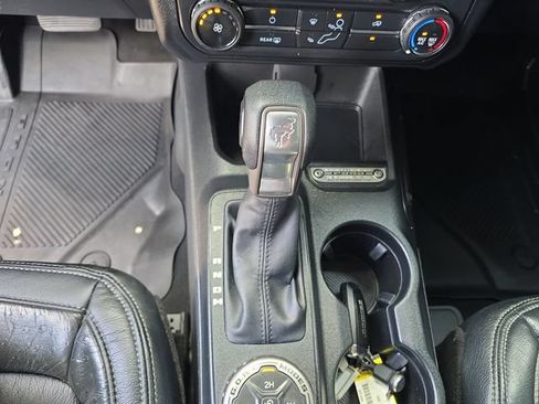 Used 2022 Ford Bronco 2-Door AWD/4WD image 18