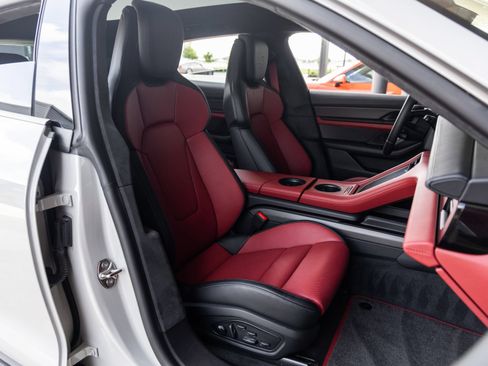 New 2026 Porsche Taycan Turbo AWD/4WD image 47