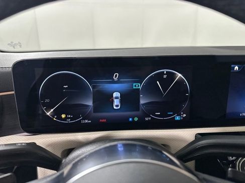 Used 2024 Mercedes-Benz CLA 250 4MATIC image 17