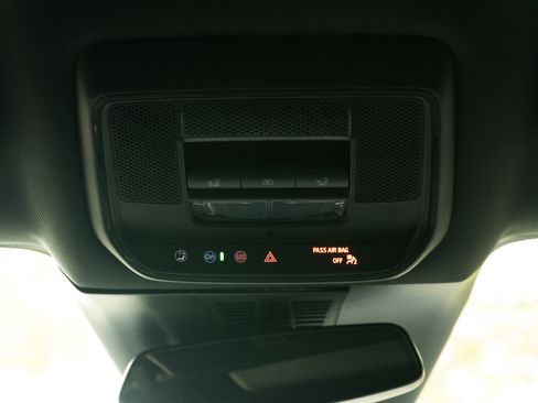 Used 2024 Honda Prologue Touring image 33