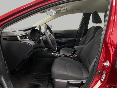 Used 2022 Toyota Corolla LE FWD image 27
