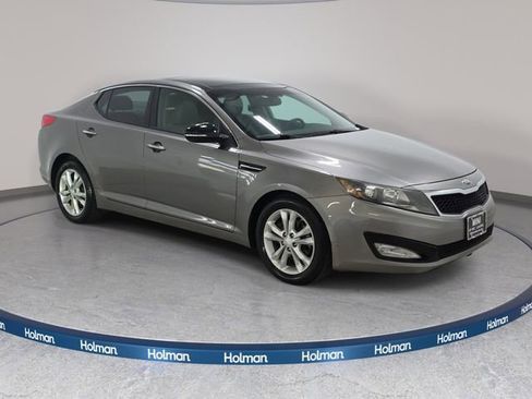 Used 2013 Kia Optima EX w/ Premium Pkg FWD image 4