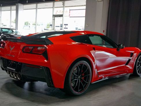 Used 2017 Chevrolet Corvette Grand Sport RWD image 35