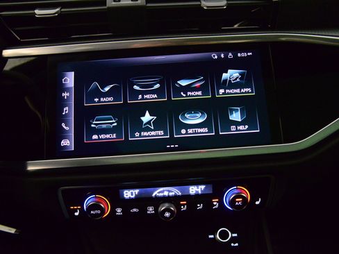 Certified 2023 Audi Q3 2.0T Premium w/ Convenience Package image 30