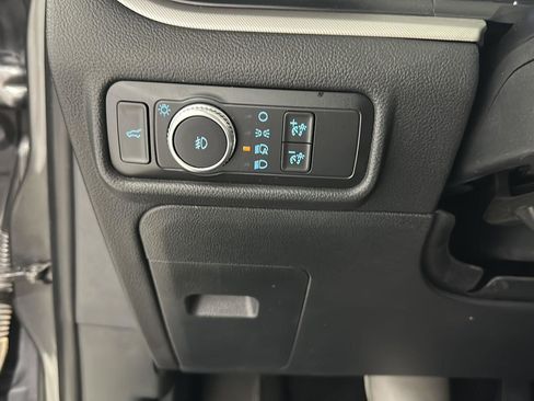 Used 2020 Ford Explorer XLT w/ Equipment Group 202A image 16