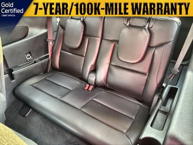 Used 2023 Ford Explorer XLT w/ Equipment Group 202A RWD image 33