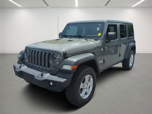 Used 2021 Jeep Wrangler Unlimited Sport AWD/4WD image 2