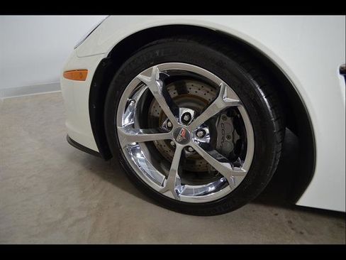 Used 2013 Chevrolet Corvette Grand Sport w/ 4LT Preferred Equipment Group RWD image 10