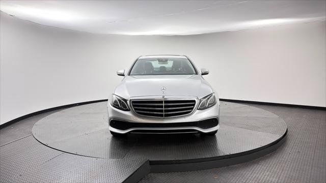 Used 2018 Mercedes-Benz E 300 4MATIC w/ Premium 1 Package image 12