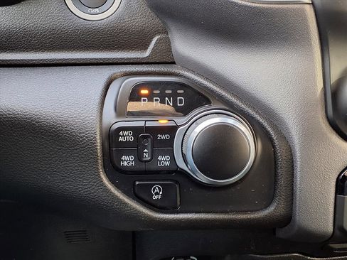 Used 2022 RAM 1500 Big Horn image 19