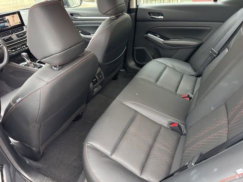 Certified 2024 Nissan Altima 2.0 SR image 12