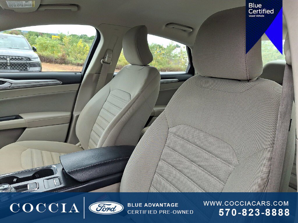 Certified 2018 Ford Fusion SE w/ Fusion SE Technology Package FWD image 14