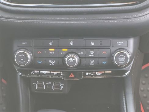 Used 2021 Dodge Durango GT image 15