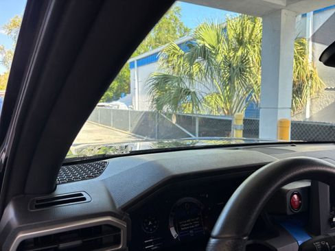 Used 2025 Toyota Tacoma TRD Off-Road AWD/4WD image 34