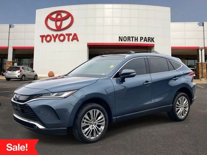 Used 2023 Toyota Venza XLE