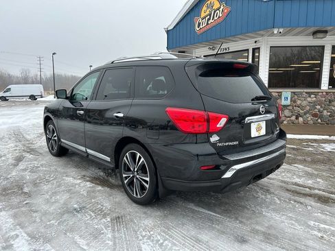 Used 2017 Nissan Pathfinder Platinum image 7