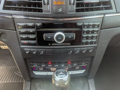 Used 2012 Mercedes-Benz E 350 Cabriolet image 23