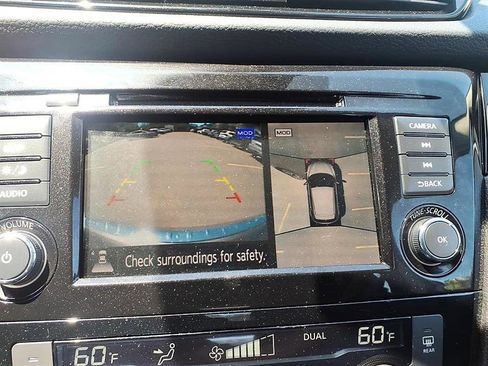 Used 2022 Nissan Rogue Sport SL AWD/4WD image 23