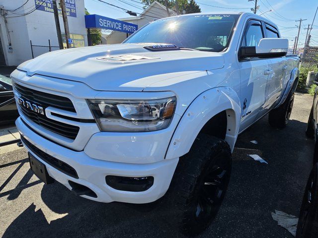 Used 2022 RAM 1500 Laramie AWD/4WD image 2