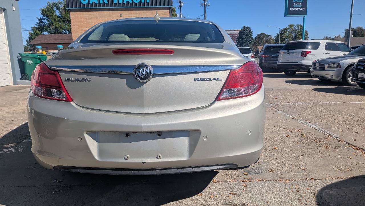 Used 2013 Buick Regal Premium FWD image 6