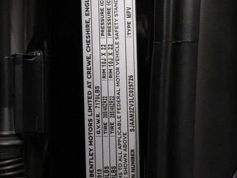 Used 2020 Bentley Bentayga Design Series image 36