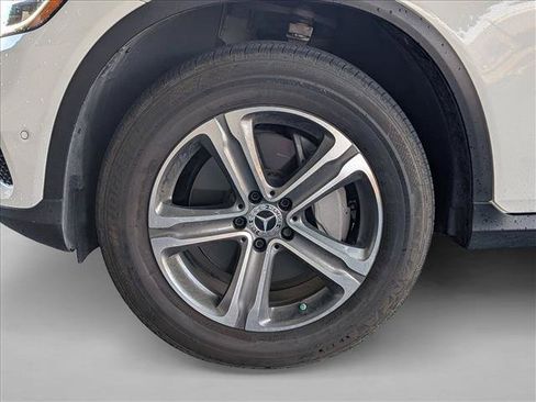 Used 2021 Mercedes-Benz GLC 300 image 21