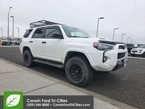 Used 2020 Toyota 4Runner Venture w/ Moonroof Package image 1