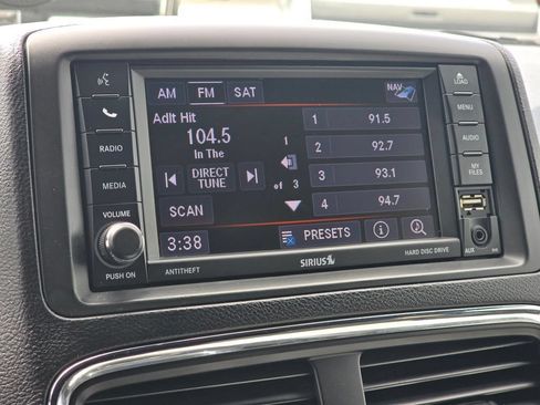 Used 2019 Dodge Grand Caravan GT FWD image 26