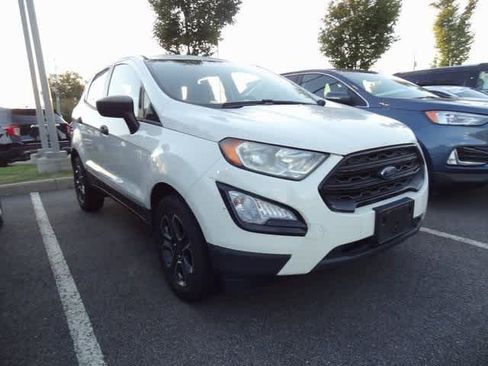 Used 2018 Ford EcoSport S image 3