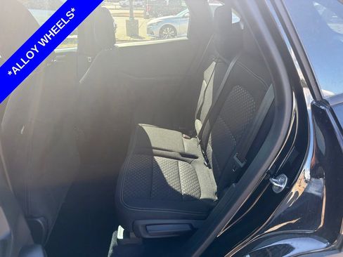 Used 2023 Ford Escape Active FWD image 3