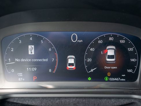 Certified 2025 Honda Accord SE image 34