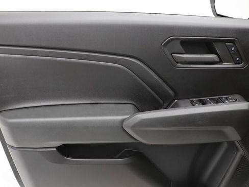 Used 2023 Chevrolet Colorado Trail Boss image 16