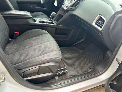 Used 2015 Chevrolet Equinox LS w/ LPO, Protection Package image 12