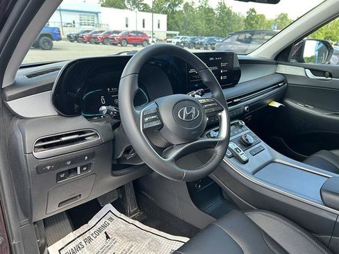 Used 2023 Hyundai Palisade SEL AWD/4WD image 13