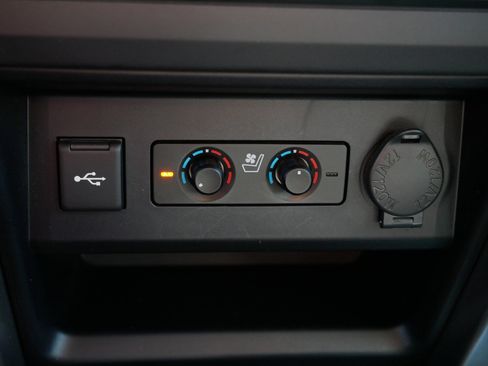 Used 2022 Toyota 4Runner Limited AWD/4WD image 28