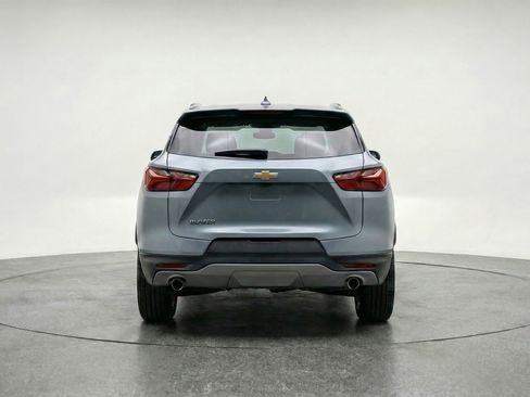 Used 2025 Chevrolet Blazer LT FWD image 7