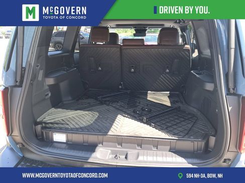 Used 2025 Toyota Land Cruiser w/ Premium Package AWD/4WD image 5