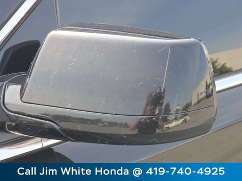 Used 2015 Chevrolet Tahoe LT AWD/4WD image 17