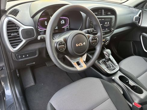 Used 2024 Kia Soul LX w/ Option Group 015 image 19