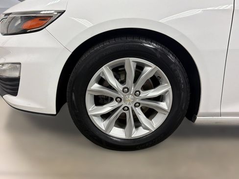 Used 2020 Chevrolet Malibu LT FWD image 12