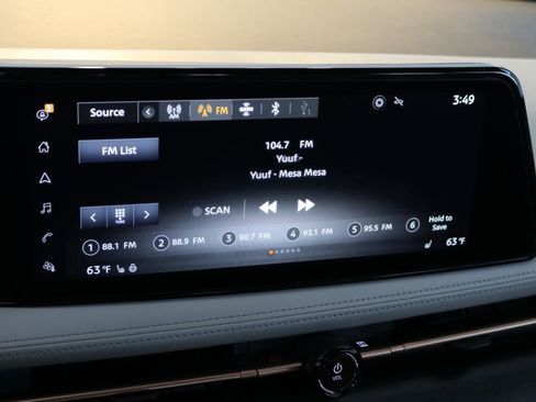 Used 2023 Nissan Ariya AWD image 51