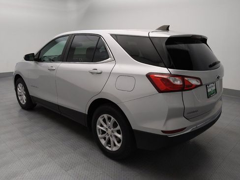 Used 2021 Chevrolet Equinox LT FWD image 3