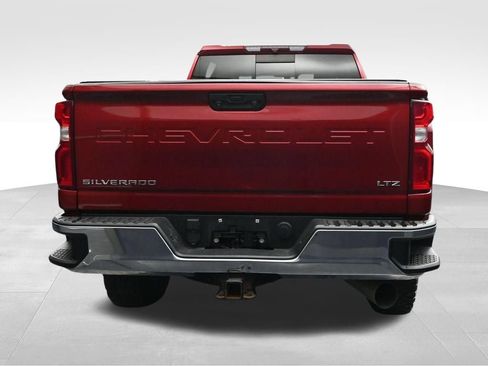 Used 2022 Chevrolet Silverado 3500 LTZ w/ LTZ Convenience Package AWD/4WD image 4